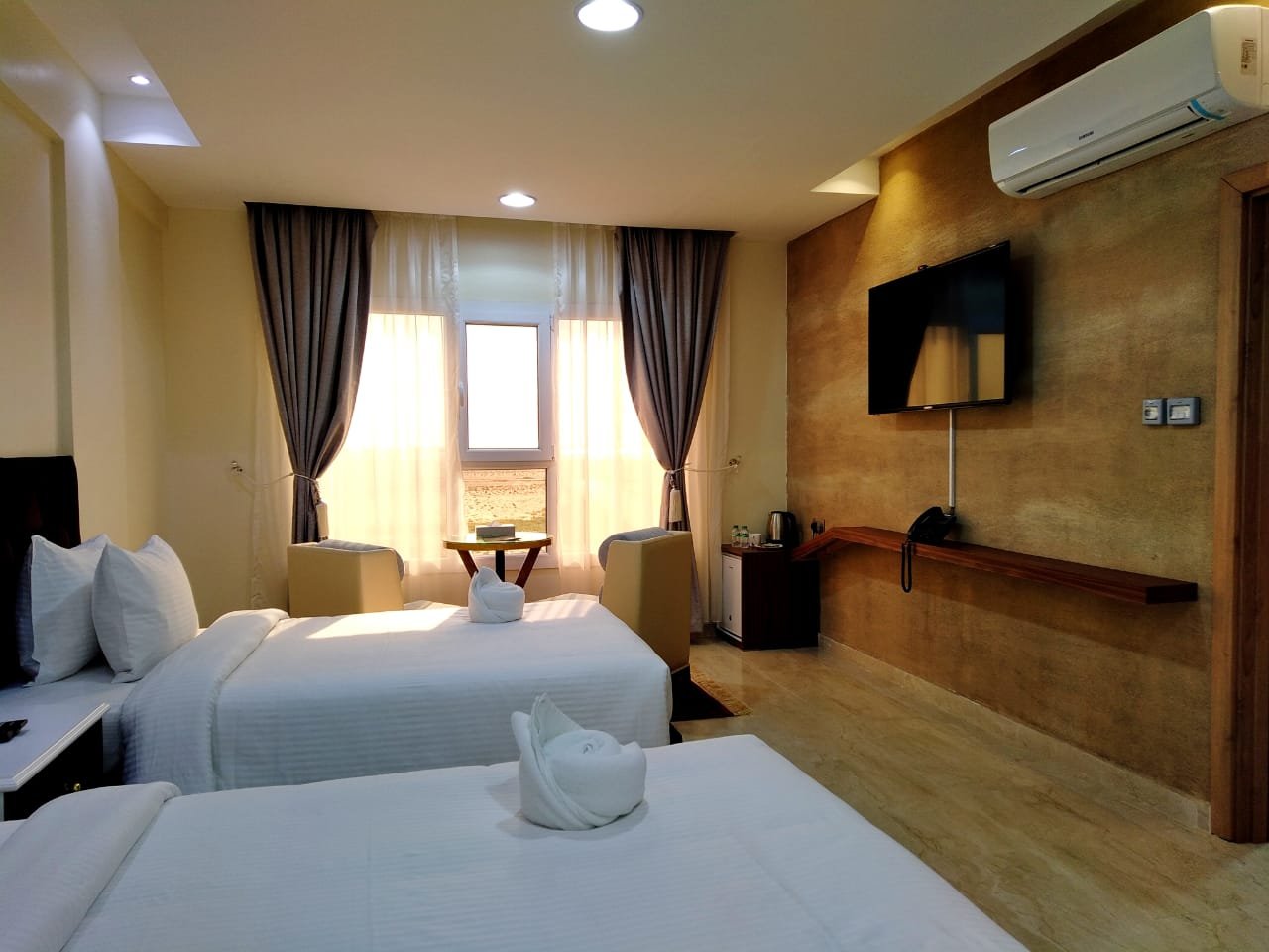 Deluxe Twin Room with Sea View