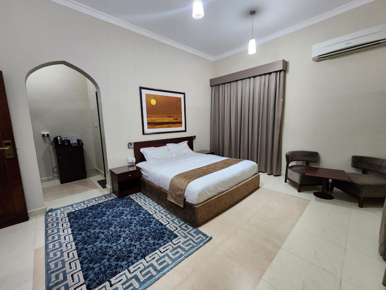 Standard Double King bed