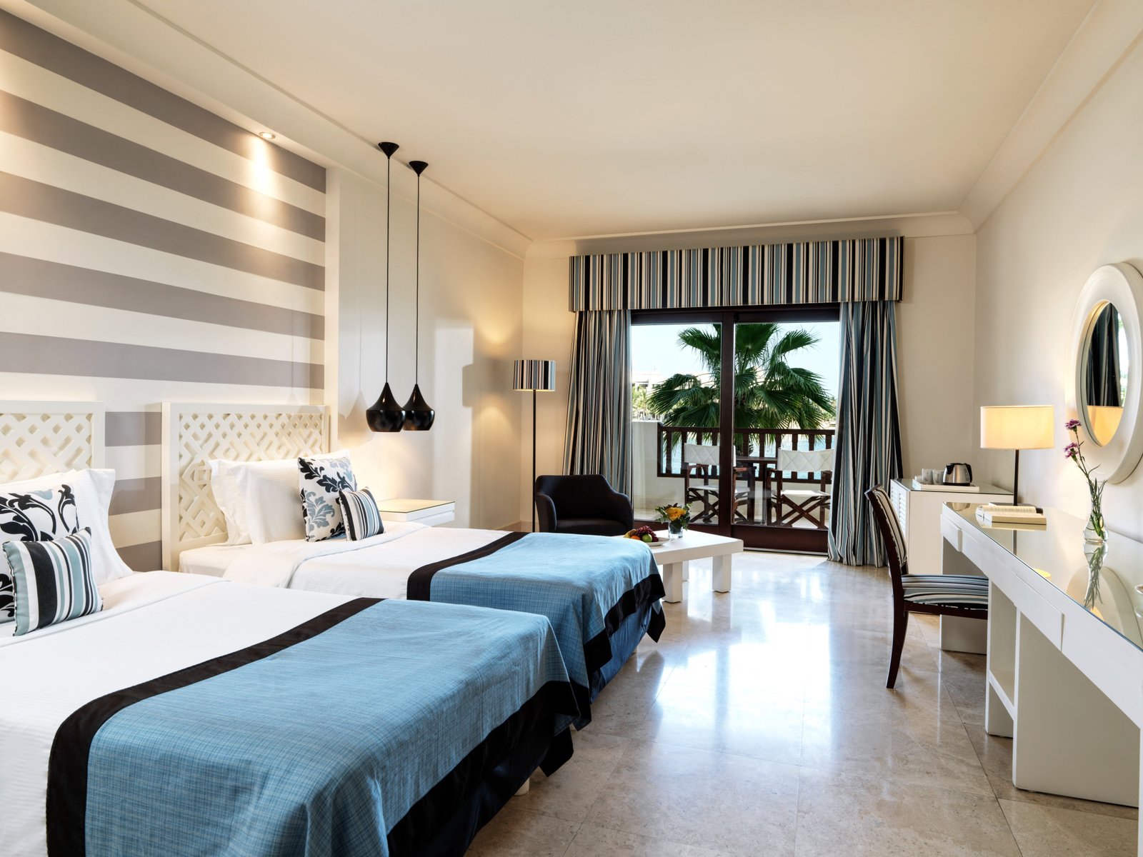 Juweira BlueTwin Room