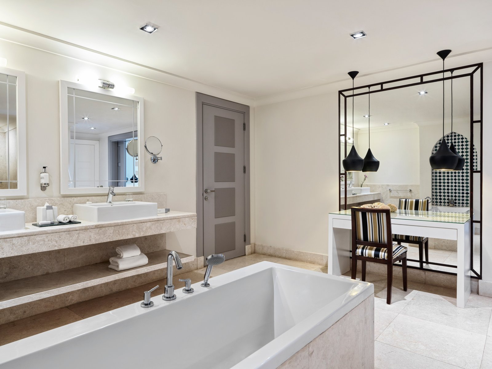 Marina Suite