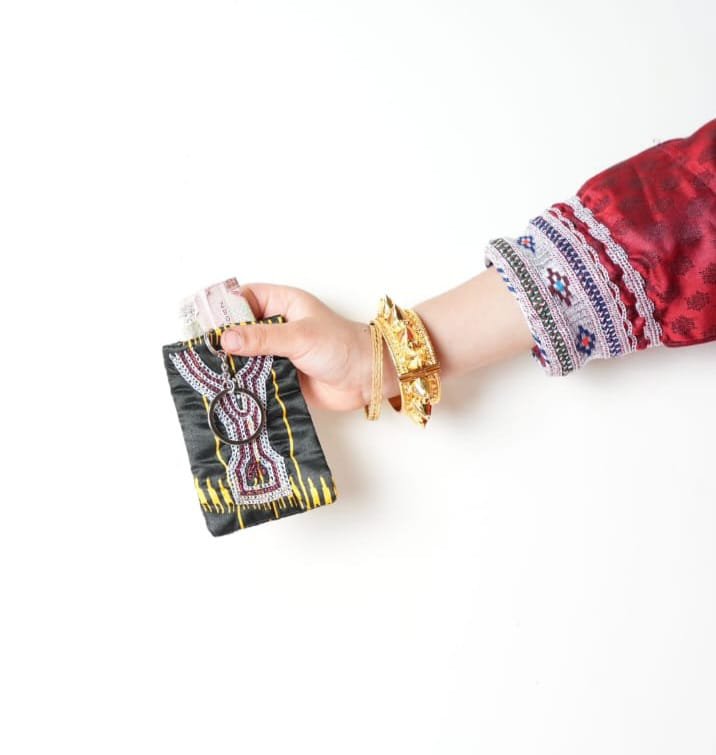 Omani Traditional Clothes