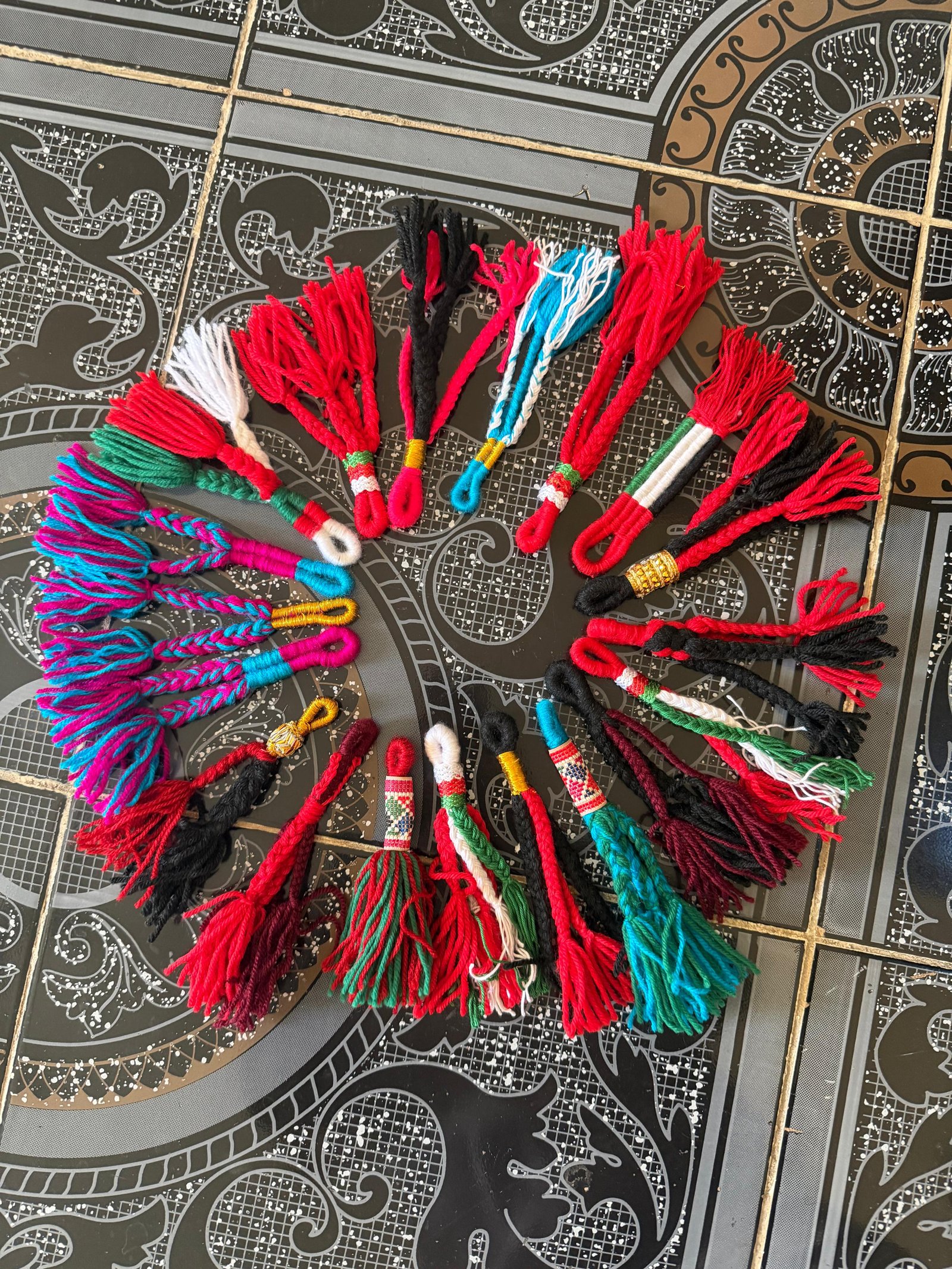 Authentic Palm Weaving Experience